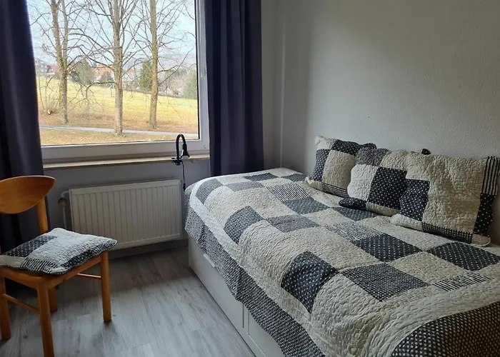 Grosse - Kamin - Balkon - Boxspringbett - Skiwiese *